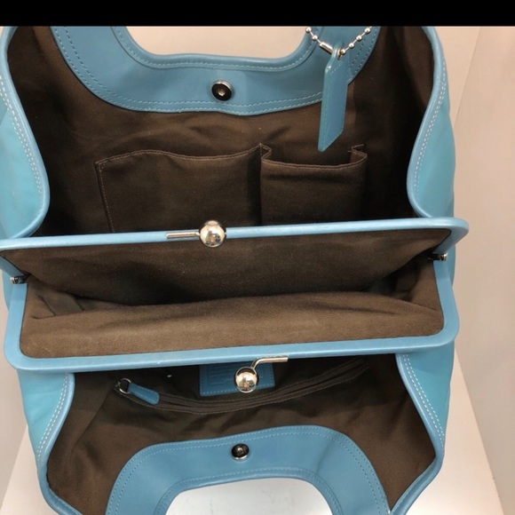 Coach - Picture 2 of 3